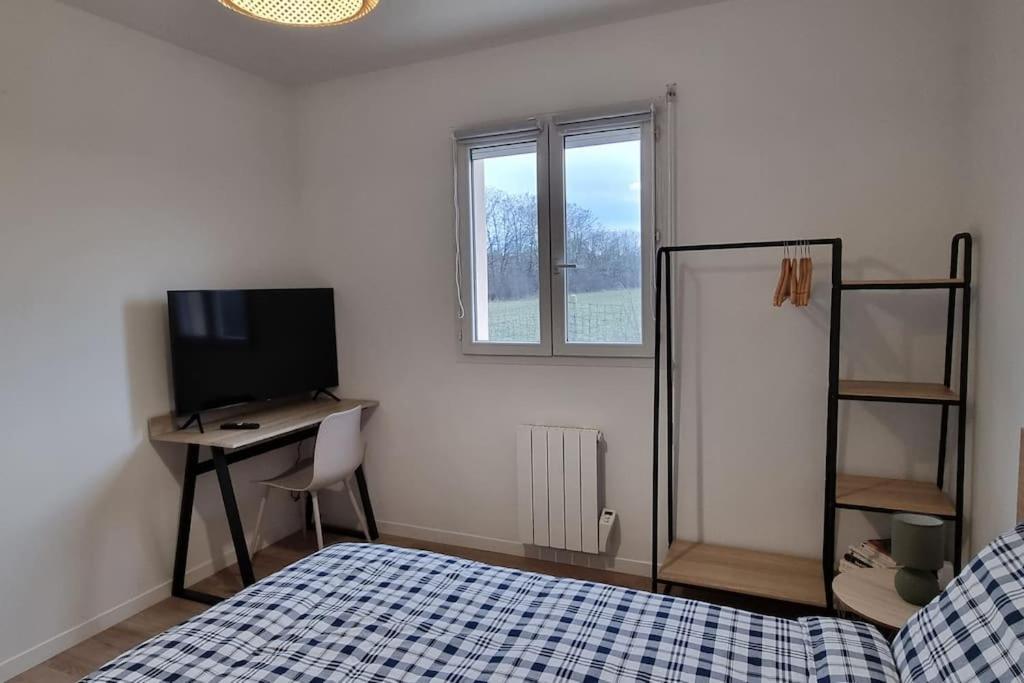 Belle Maison Climatisee Renovee Pac-Man Entre Collegues, Amis, Famille - Barbecue - Netflix - Prime - Baby Foot 50Cts Saint-Seurin-sur-l'Isle Kültér fotó