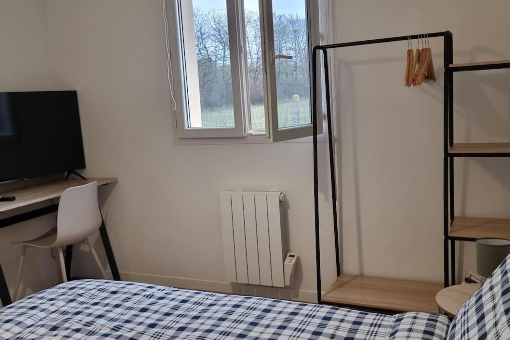 Belle Maison Climatisee Renovee Pac-Man Entre Collegues, Amis, Famille - Barbecue - Netflix - Prime - Baby Foot 50Cts Saint-Seurin-sur-l'Isle Kültér fotó