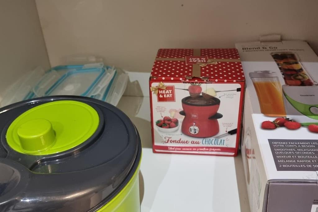 Belle Maison Climatisee Renovee Pac-Man Entre Collegues, Amis, Famille - Barbecue - Netflix - Prime - Baby Foot 50Cts Saint-Seurin-sur-l'Isle Kültér fotó